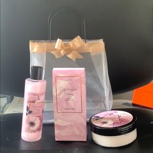 SIMPLE PLEASURES. MAKES A GREAT GIFT